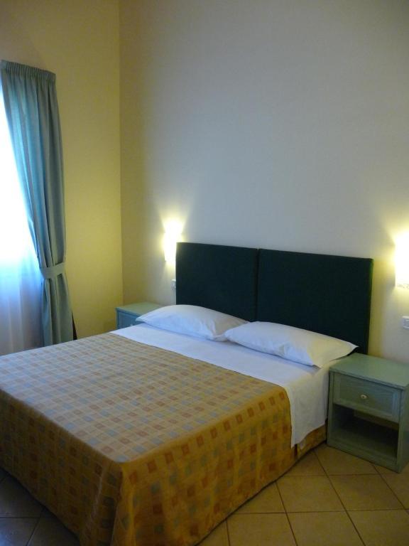 Agriturismo Biologico Corte Aragonese Santa Maria di Licodia Habitación foto